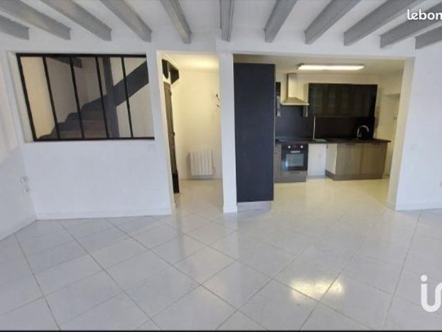 Maison 3 pièces 70 m²