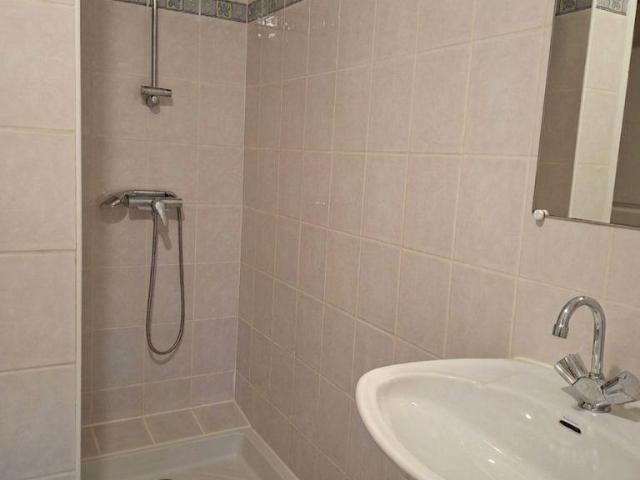 Maison 3 pièces, 70 m² à louer à Montséret 11200