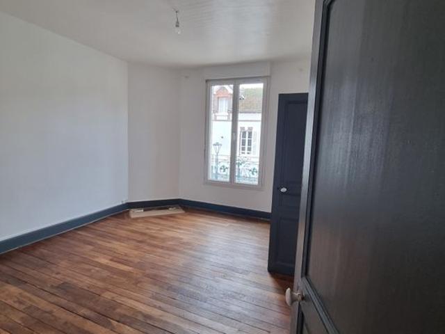 Maison 3 pièces, 70 m² à louer à Migennes 89400