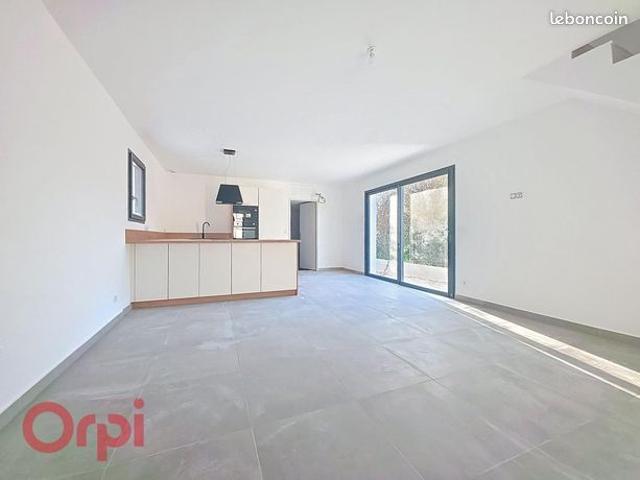 Maison 3 pièces 72 m²