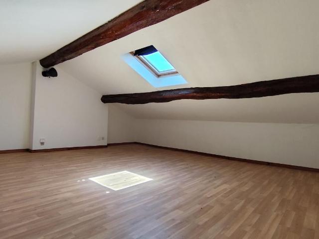 Maison 3 pièces, 73 m² à louer à Miribel 01700