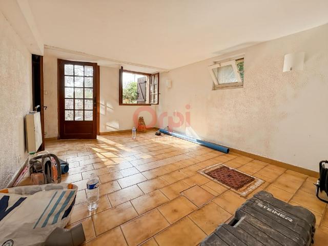 Maison 3 pièces, 73 m² à louer à Saint Raphaël 83700