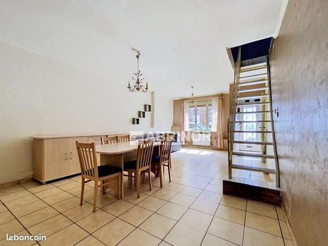 Maison 3 pièces 74 m²