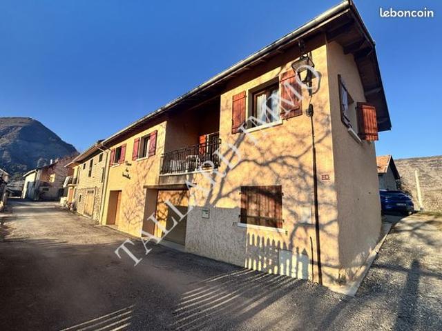 Maison 3 pièces 74 m²