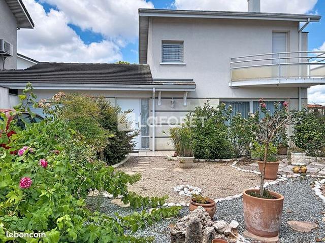 Maison 3 pièces 74 m²