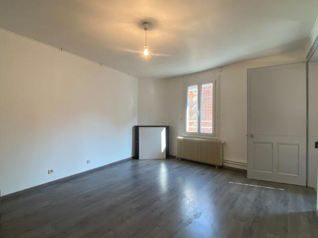 Maison 3 pièces, 74 m² à louer à Le Neubourg 27110