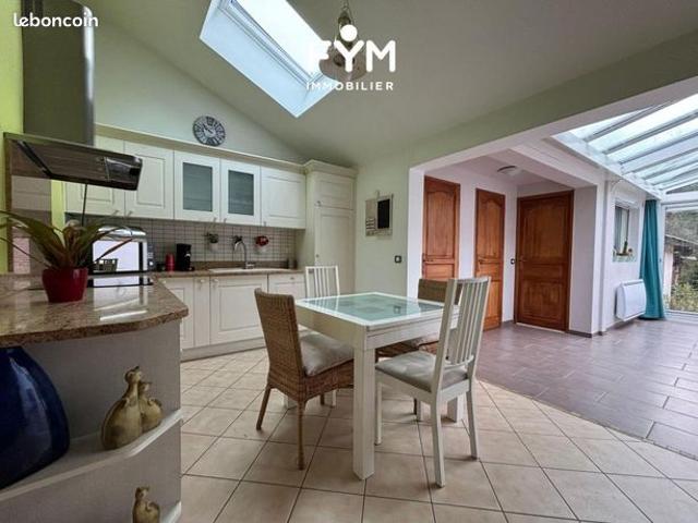 Maison 3 pièces 76 m²