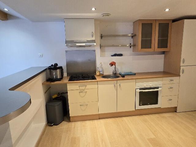 Maison 3 pièces, 76 m² à louer à Aspiran 34800