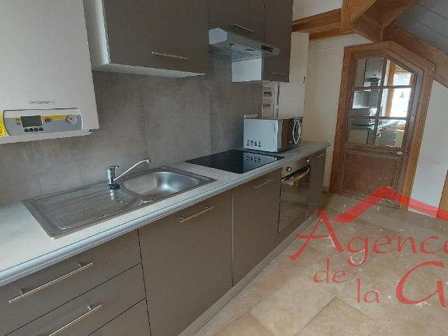 Maison 3 pièces, 76 m² à louer à Sézanne 51120