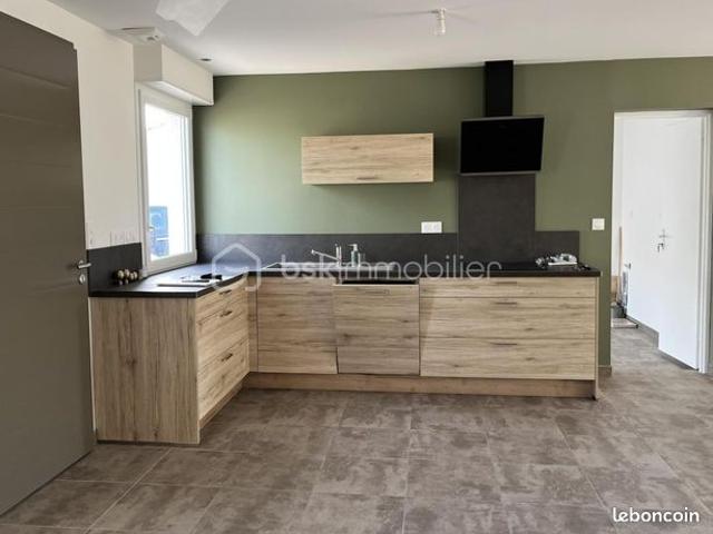 Maison 3 pièces 77 m²