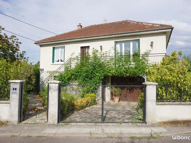 Maison 3 pièces 77 m²
