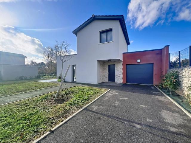 Maison 3 pièces 77 m²