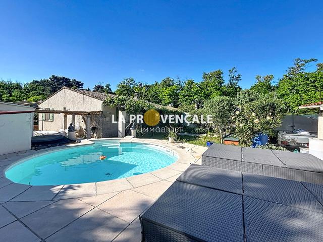 Maison 3 pièces 77 m²