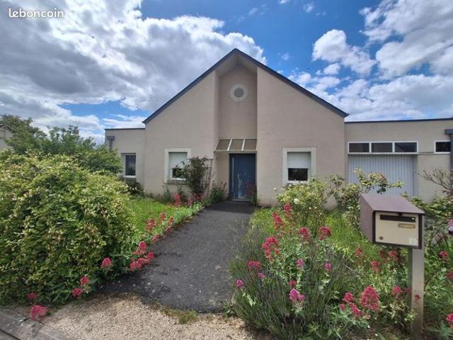 Maison 3 pièces 77 m²