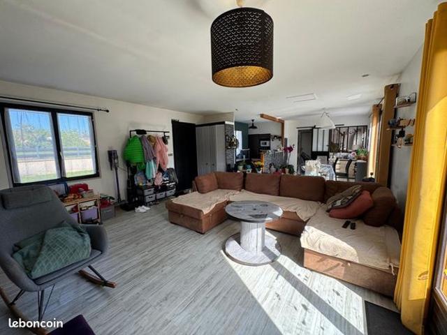 Maison 3 pièces 77 m²