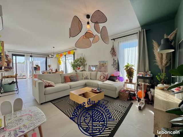 Maison 3 pièces 77 m²