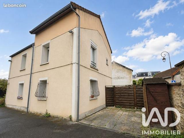 Maison 3 pièces 77 m²