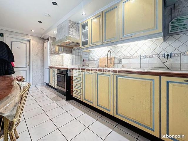 Maison 3 pièces 77 m²