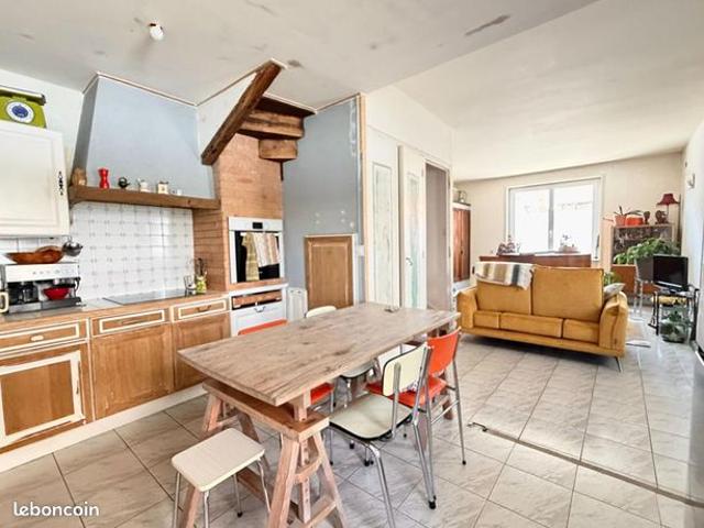 Maison 3 pièces 77 m²
