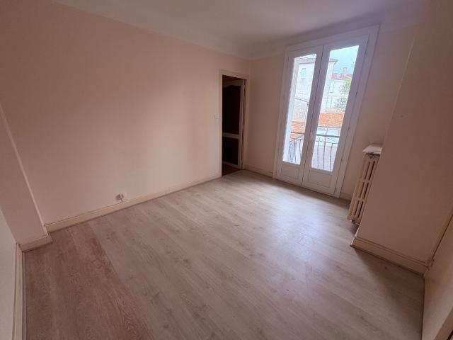 Maison 3 pièces, 78 m² à louer à Agen 47000