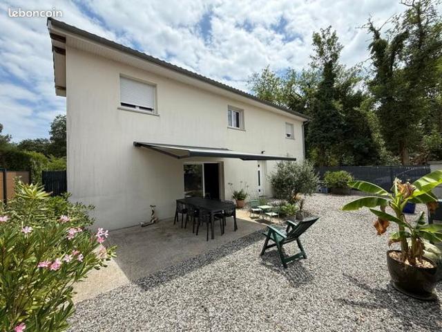 Maison 3 pièces 80 m²