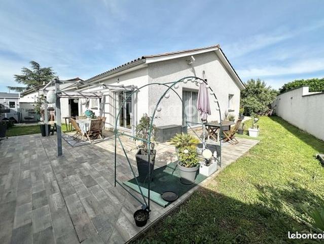 Maison 3 pièces 80 m²