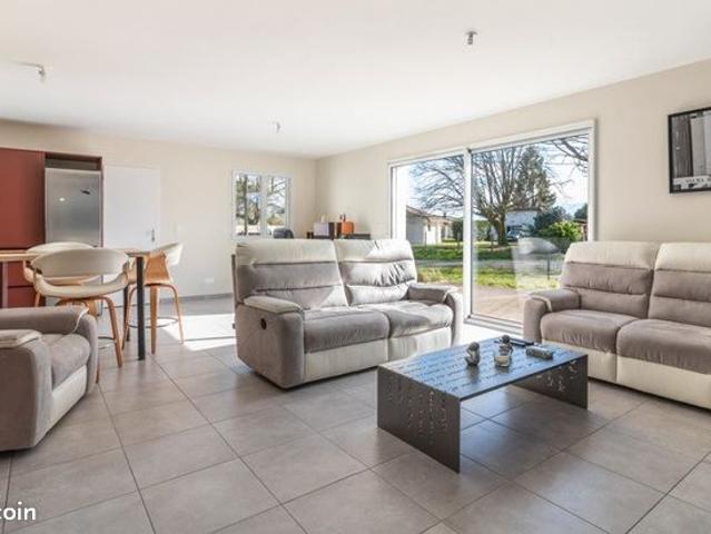 Maison 3 pièces 80 m²
