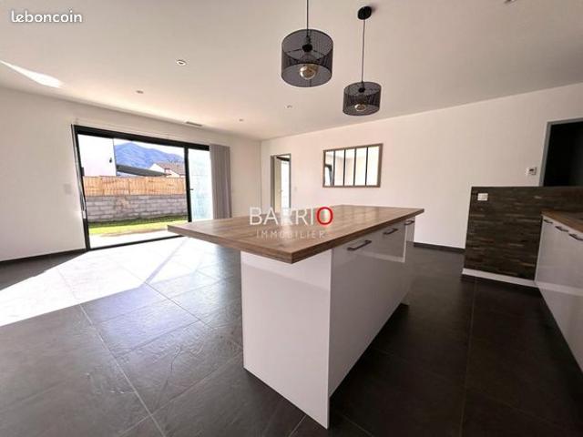 Maison 3 pièces 81 m²