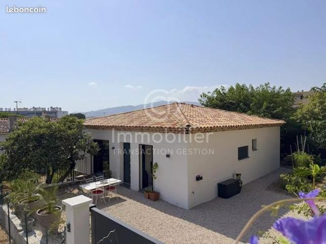 Maison 3 pièces 81 m²