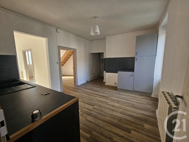 Maison 3 pièces 81 m²