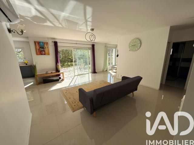 Maison 3 pièces 81 m²