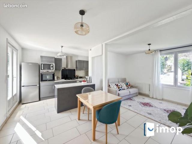 Maison 3 pièces 81 m²
