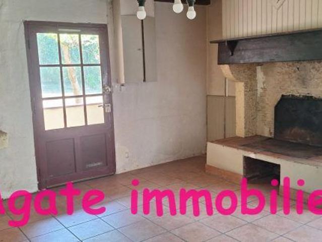 Maison 3 pièces, 81 m² à louer à Captieux 33840