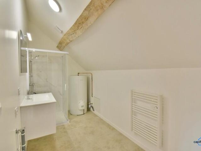 Maison 3 pièces, 81 m² à louer à Écueillé 36240