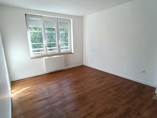 Maison 3 pièces, 81 m² à louer à Saint Pol sur Ternoise 62130