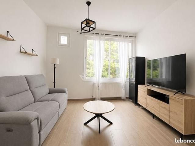 Maison 3 pièces 82 m²