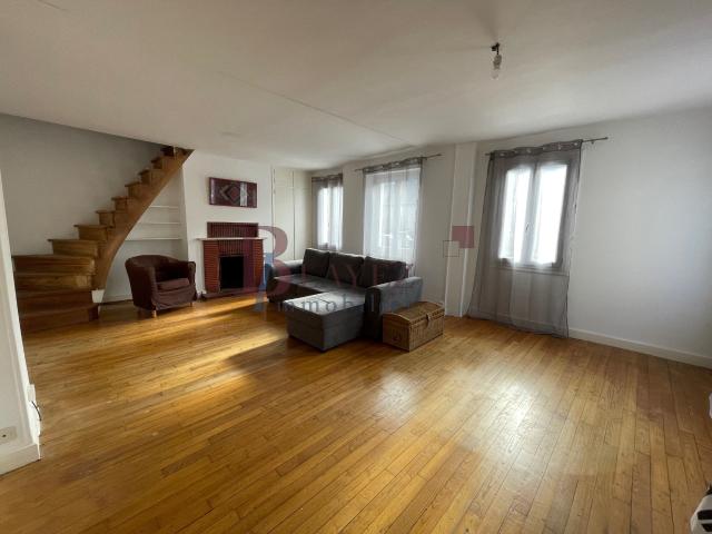 Maison 3 pièces 82 m²