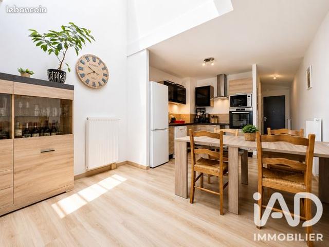 Maison 3 pièces 82 m²