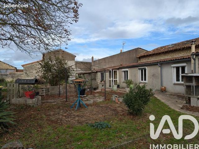 Maison 3 pièces 82 m²