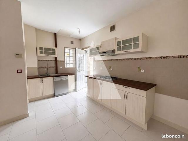 Maison 3 pièces 82 m²