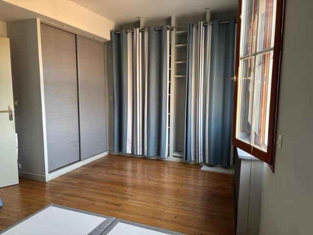 Maison 3 pièces, 82 m² à louer à Bordeaux 33000