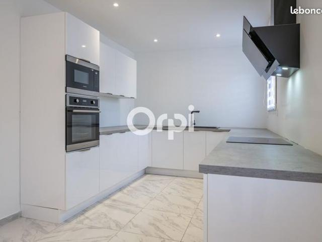 Maison 3 pièces 83 m²