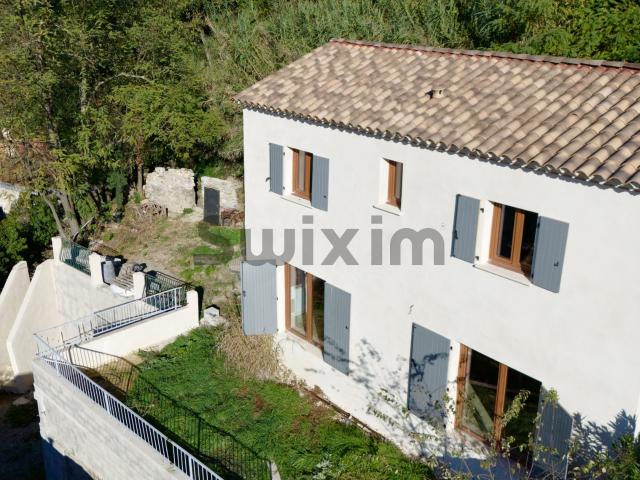 Maison 3 pièces 84 m²