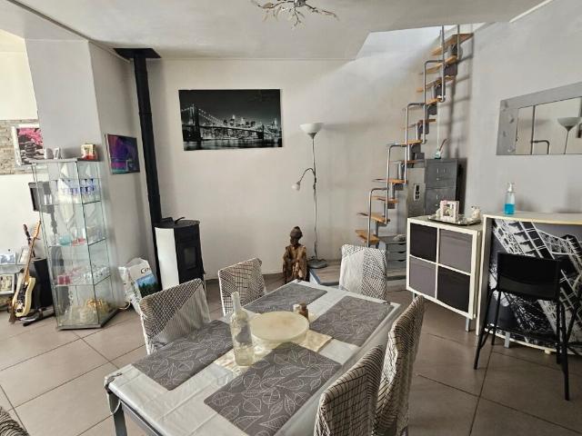 Maison 3 pièces 84 m²
