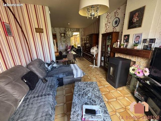 Maison 3 pièces 84 m²