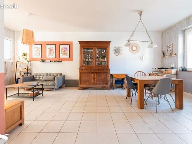 Maison 3 pièces 84 m²