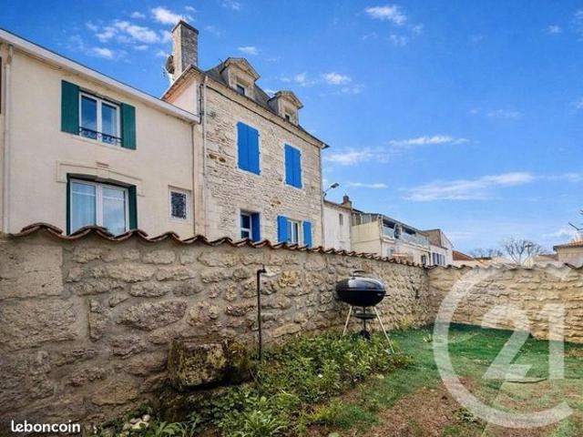Maison 3 pièces 84 m²