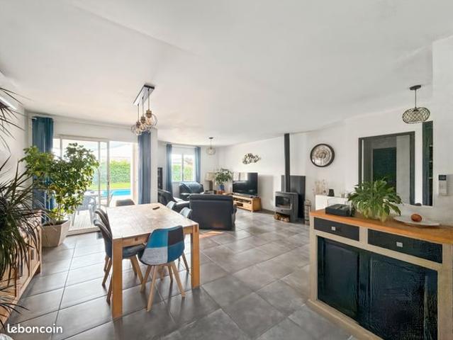 Maison 3 pièces 84 m²