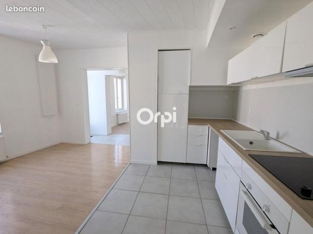 Maison 3 pièces 84 m²