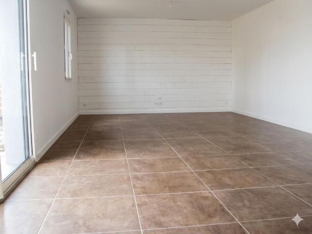 Maison 3 pièces, 84 m² à louer à Mont de Marsan 40000